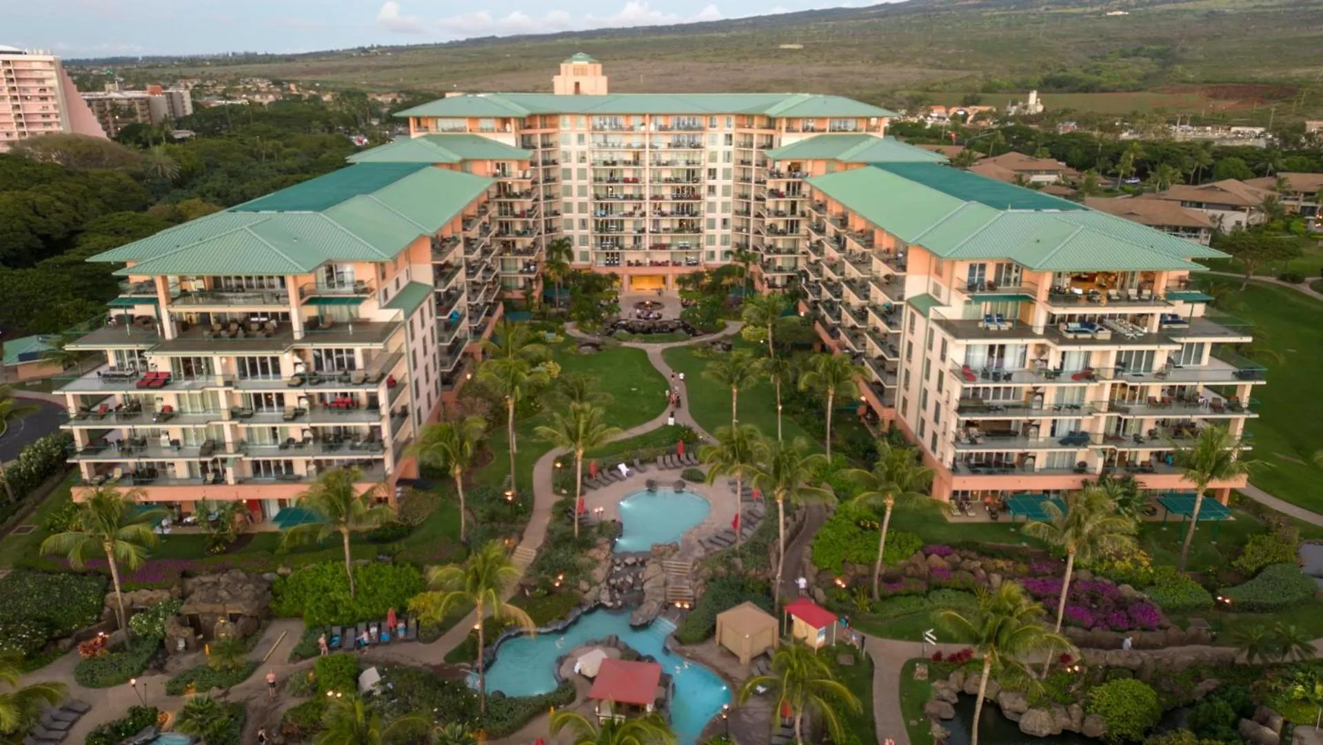 Kbm Resorts Free Car Free Car Honua Kai Konea Hkk-343 Oceanview Large Courtyard Views Kaanapali United States